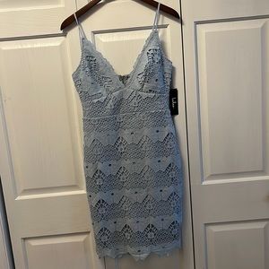 Brand New with Tags Lulus blue crochet dress size small